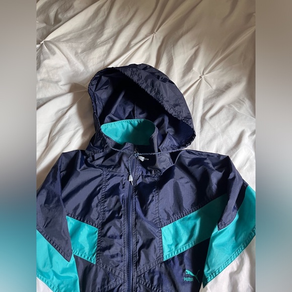 Vintage Lightweight Puma Windbreaker - Picture 4 of 6